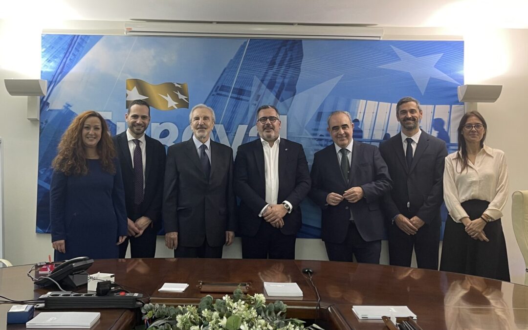 Visita de Caja de Ingenieros en la sede central de Euroval